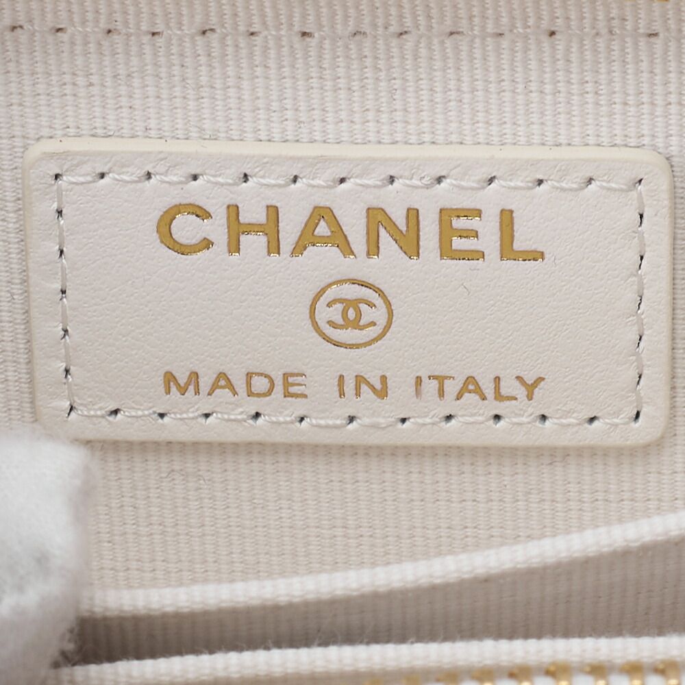 Chanel Mini Matelasse Chain Shoulder Ribbon Tweed White With Gold Hardware