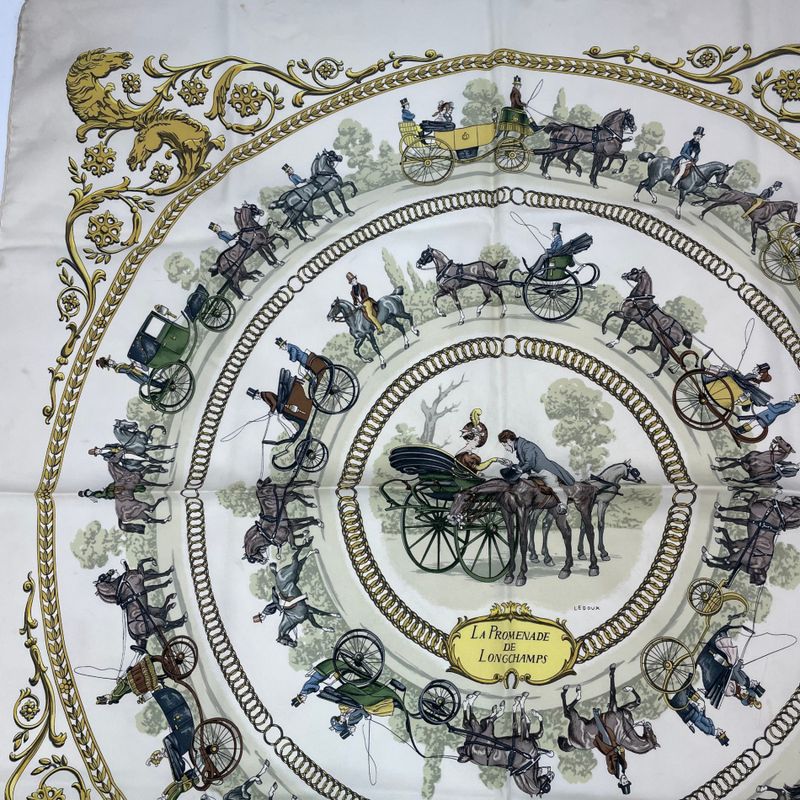 Hermes Carre 90 Promenade LA Promenade DE Longchamps Scarf Silk White