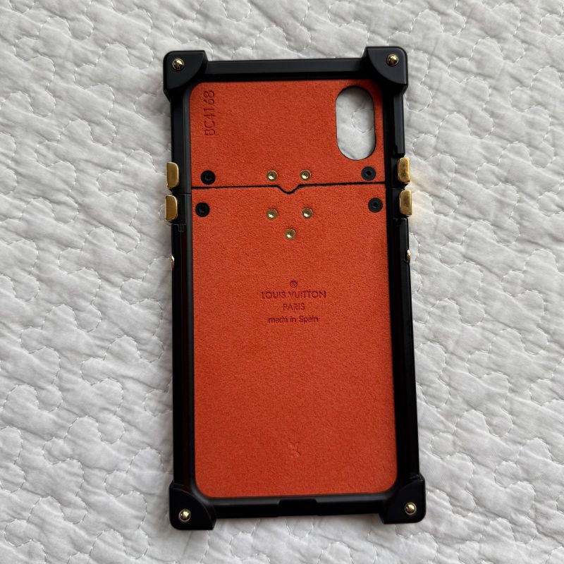 Louis Vuitton Monogram Catgram Iphonex XS Case Shoulder M63891