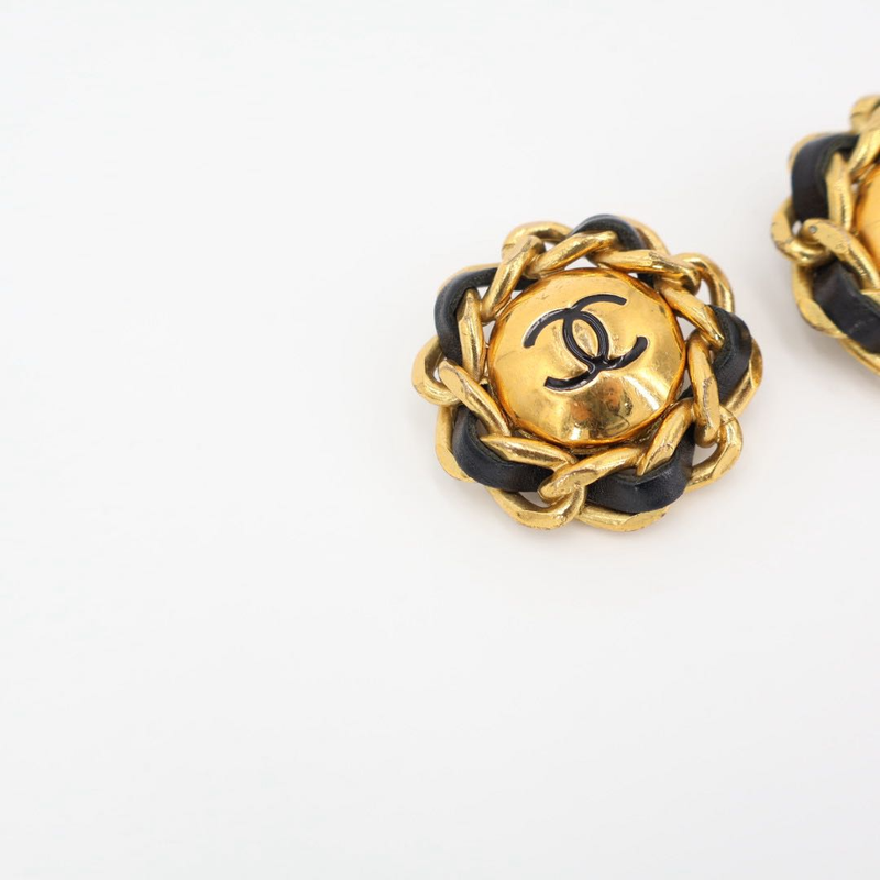 Chanel Coco Mark 29 Brooch GP And Leather Gold Scratch Scuff