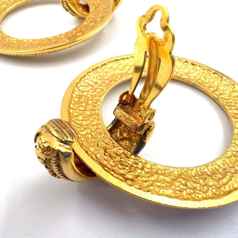 Chanel Logo Circle GP Gold Earrings Gold