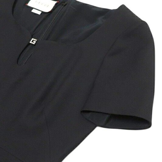Gucci Dress Size 36 Silk Blend Wool Short Sleeves Tight Midi Dress Made In