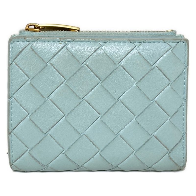 Bottega Veneta Bifold Wallet In Maxi Intrecciato Light Blue Leather