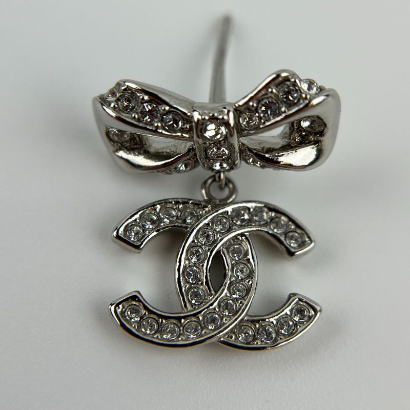 Chanel Coco Mark Accessories Ribbon Earrings Silver B18P Vintage Ladies