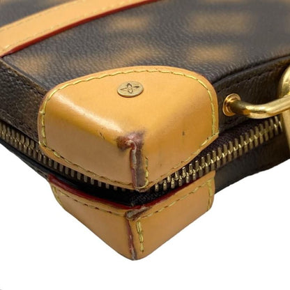 Louis Vuitton Shoulder Bag Soft Trunk M81580 Bruery Monogram Louis Vuitton