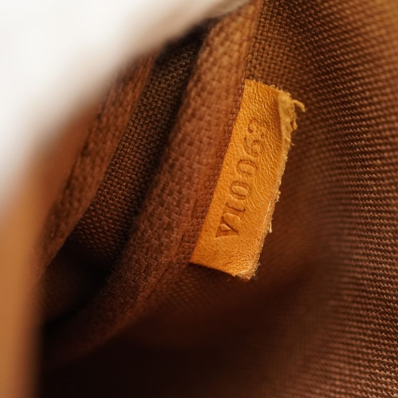 Louis Vuitton Monogram Accessoire Pouch M51980 Brown LV 0085louis Vuitton