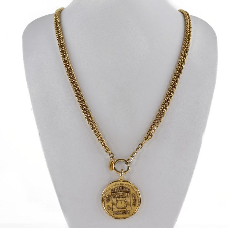 Chanel 31 RUE Cambon Coin Gold Plated Ladies 108.4g Necklace
