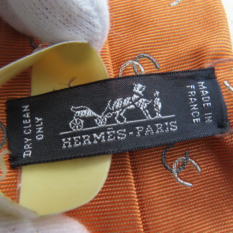 Hermes 23 Years 339359t Croisée Le Fer 100% Silk Orenge/gris/blanc Horseshoe