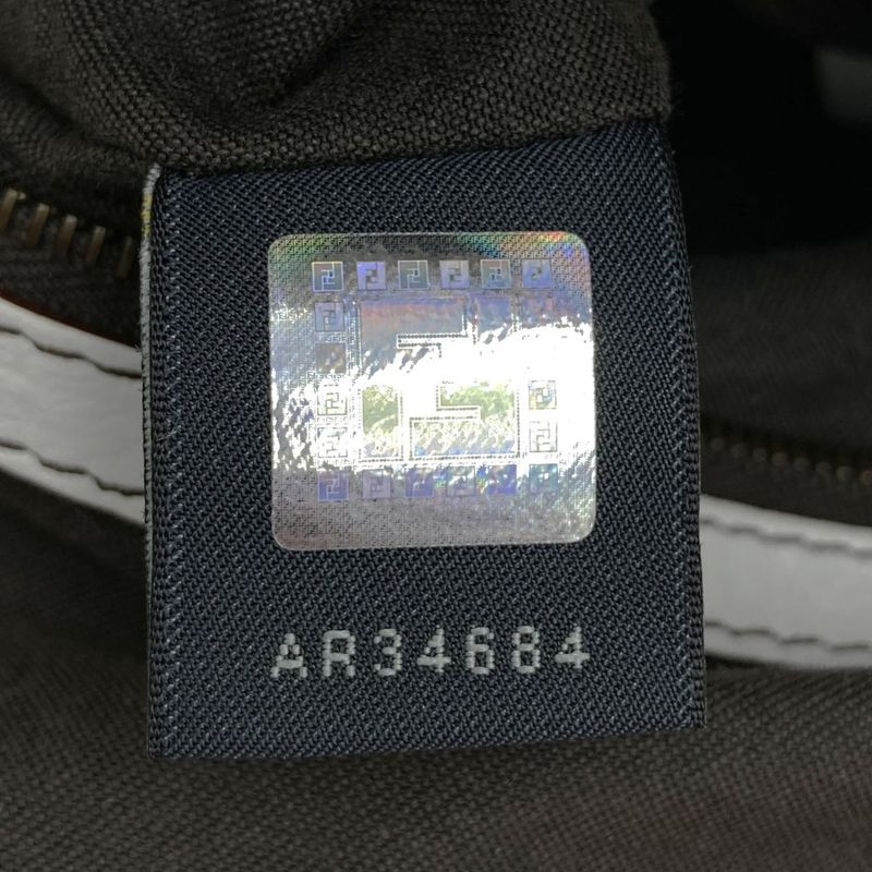 Fendi 23058br579yr2088 Handbag Shoulder Bag Leather White Women Men Fashion