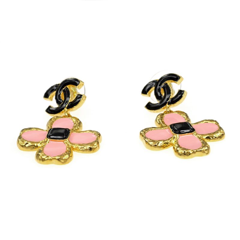 Chanel Flower Motif Earrings Pair Abc244 Pink Black Gold Color Accessori