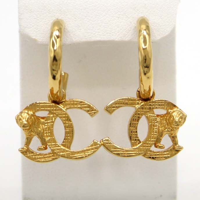 Chanel Earrings Lion Coco B22/a Gold Color Accessories H18040