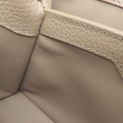 Louis Vuitton 2way Bag Capucines MM Taurillon Leather Beige Gold Hardware