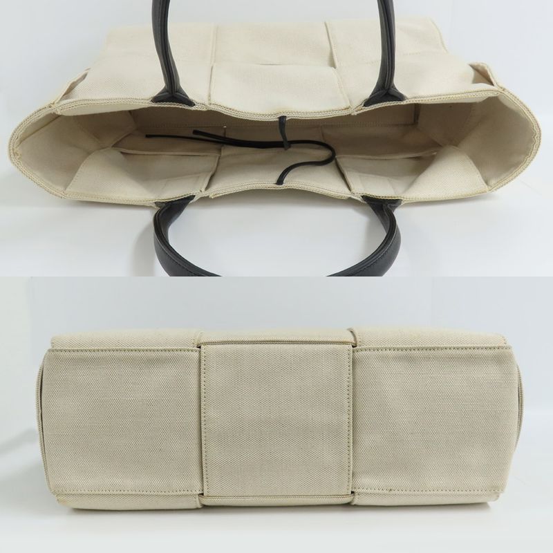 Bottega Veneta Arco Medium Tote Bag Intrecciato Beige White Canvas