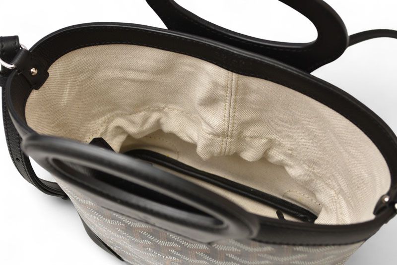 Goyard Handbag Shoulder Bag Goyard Beluga Mini Belugaminty01cl01p Black