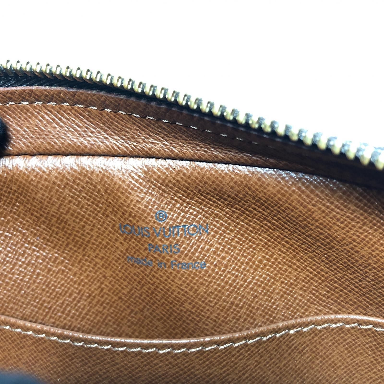 Louis Vuitton Women's Shoulder Bag Monogram Pochette Shite M51183 Brown