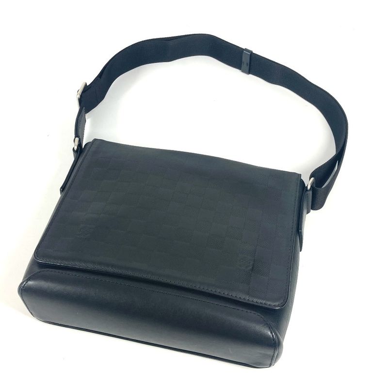 Louis Vuitton Shoulder Bag District PM N41033 Damier Infini Leather Black
