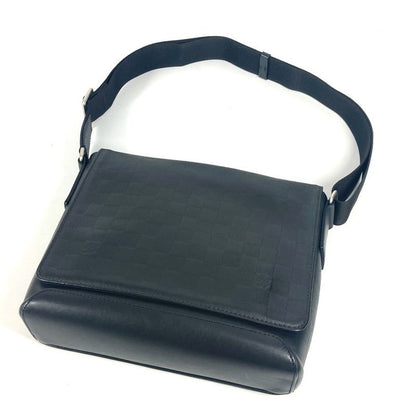 Louis Vuitton Shoulder Bag District PM N41033 Damier Infini Leather Black