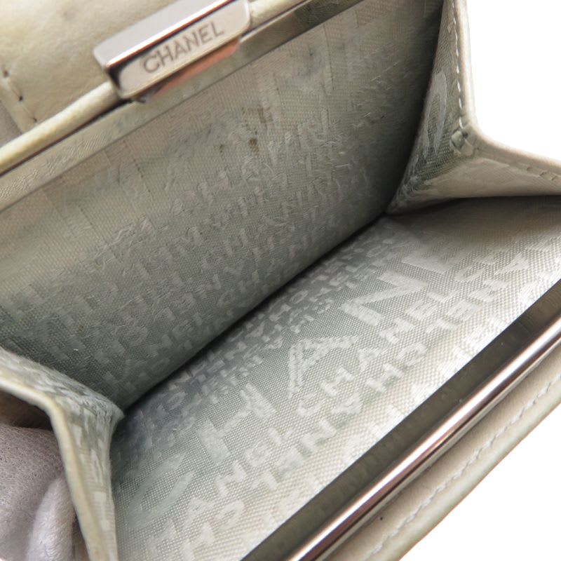 Chanel Bifold Twist Gray Wallet