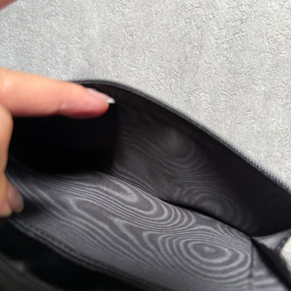 Chanel Round Zipper Long Wallet Coco Patent Leather Decacoco Long Wallet Black