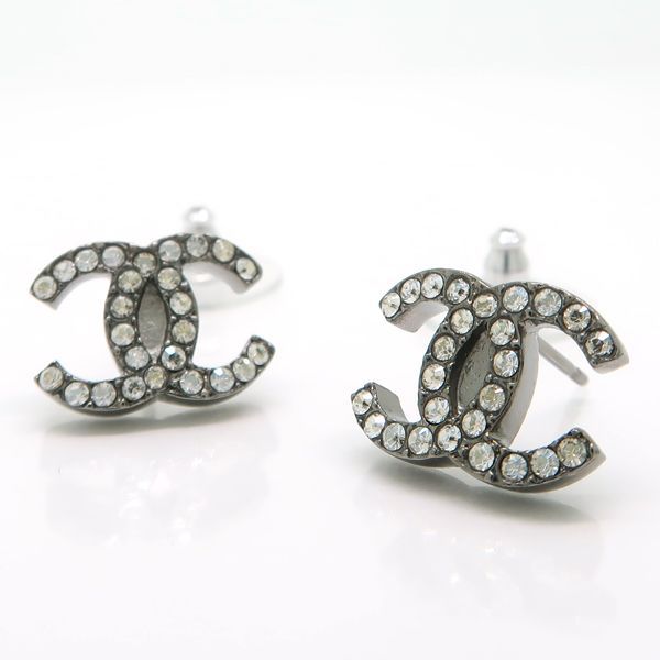 Chanel Coco Mark Earrings F19V Rhinestone Metal Gunmetal Box Included Chanel