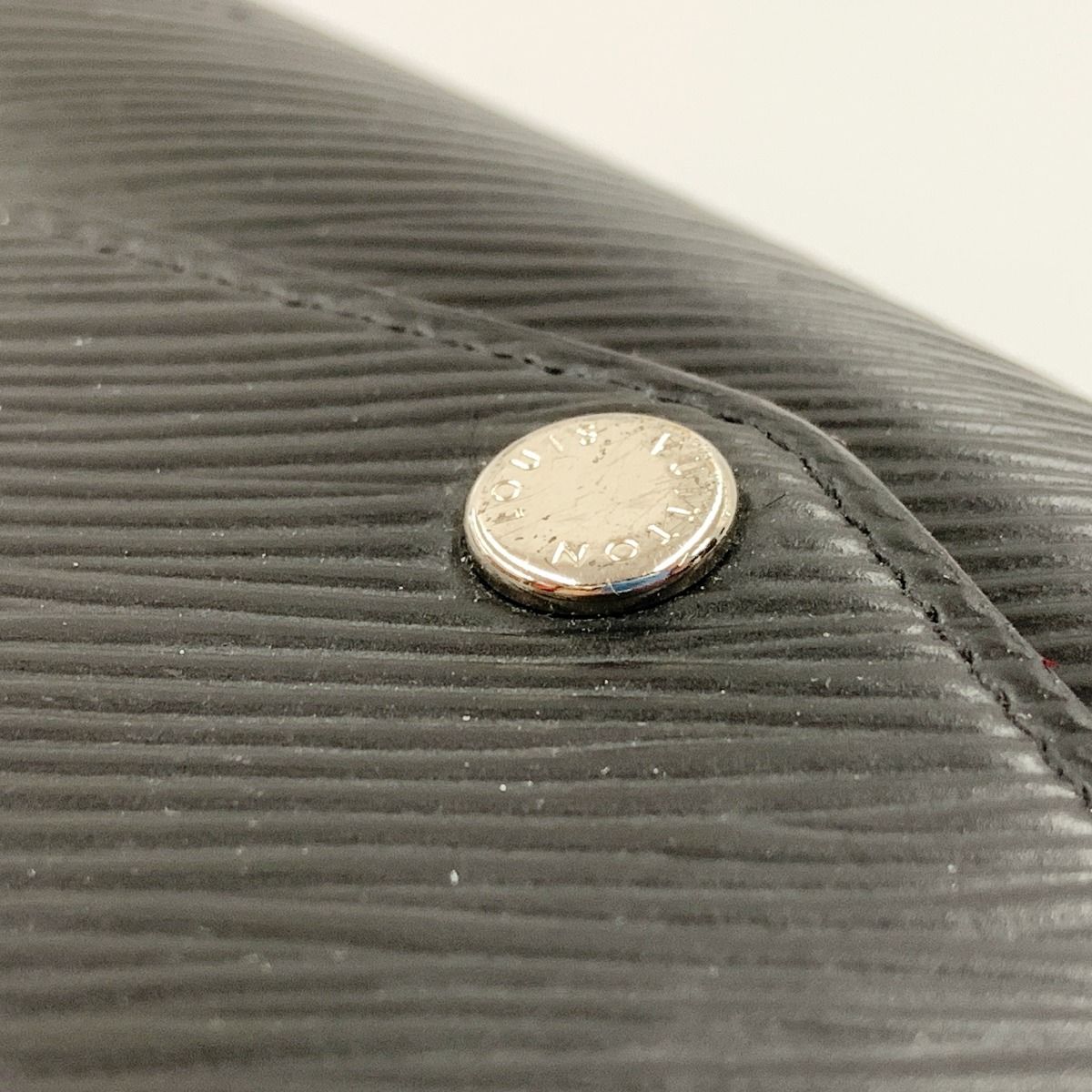 Louis Vuitton Epi Portefeuille Sara Bifold Long Wallet M64322 Black X Pink