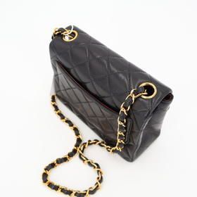 Chanel Chain Mini Matelasse Shoulder Bag Lambskin Black