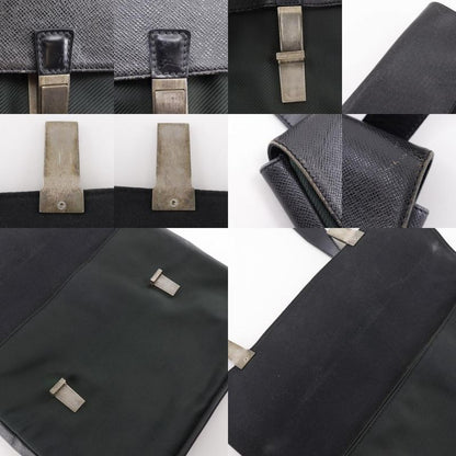 Louis Vuitton Sarah Tov GM M30882 Taiga Noir Black Vi0073 Men's Shoulder Bag