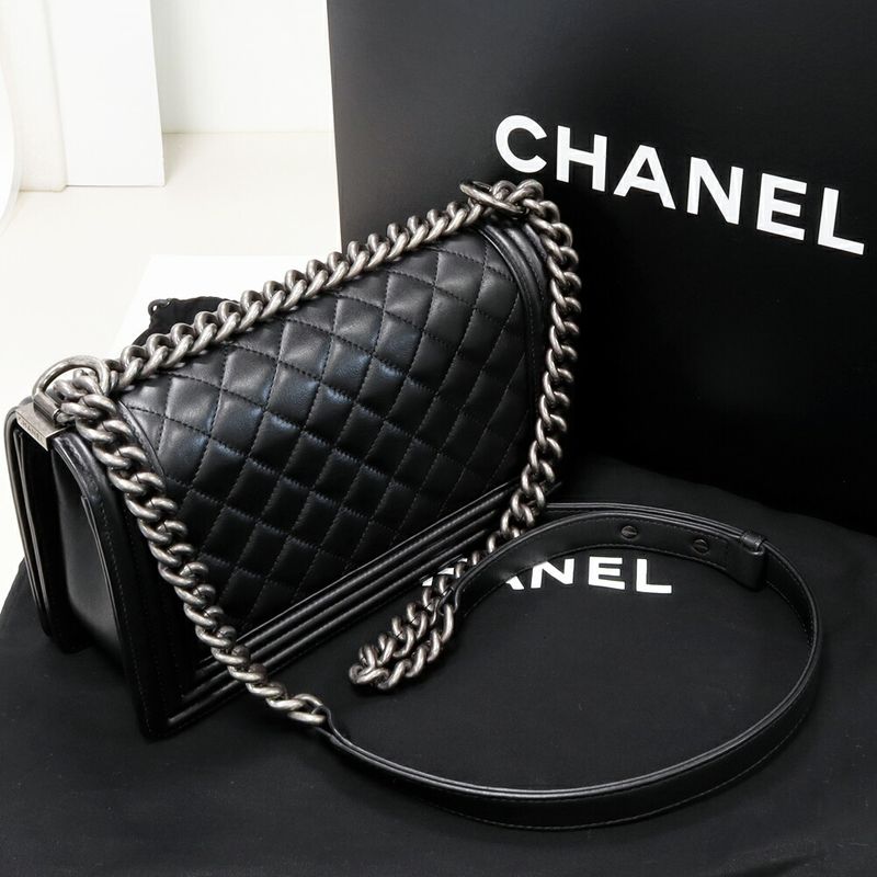 Chanel Shoulder Bag Boy Chanel Chain Shoulder Bag Lambskin Black Antique Silver