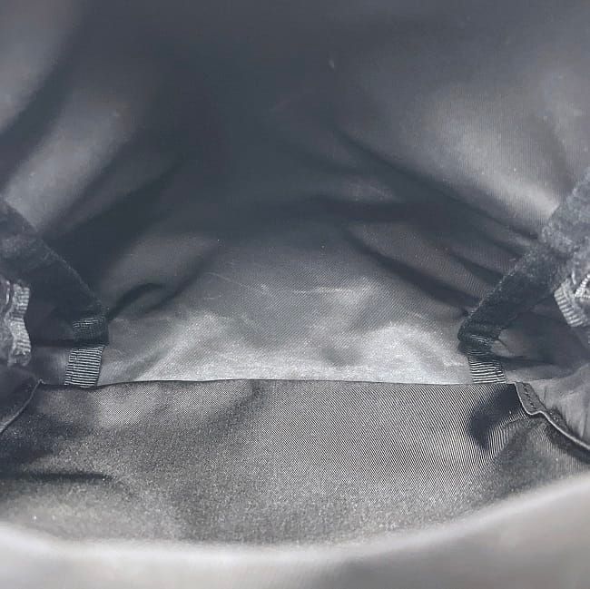 Prada Backpack Black NERO Tessuto V135 Excellent Condition Nylon