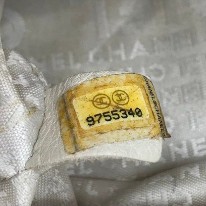Chanel Lambskin Leather Knit Hand Ivory Shoulder Bag