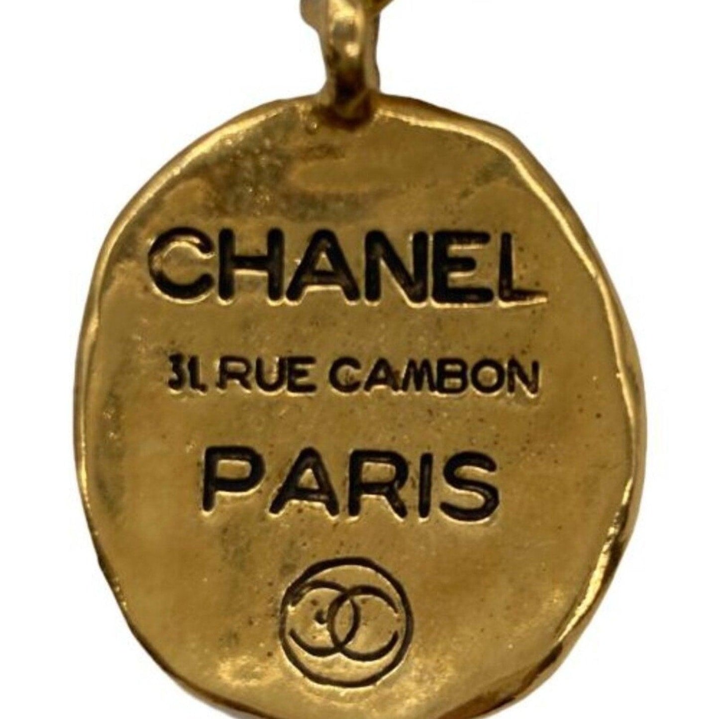 Chanel 31 RUE CAMBON CC Logo 24K Vintage Bracelet Chain Clasp Gold - The Reluxe