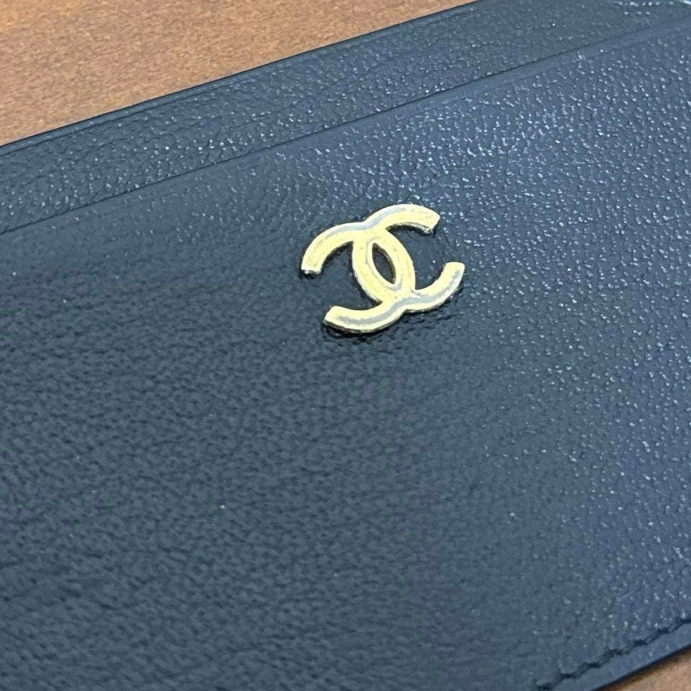 CHANEL Black Lambskin Leather Classic Card Holder Case Gold CC - The Reluxe