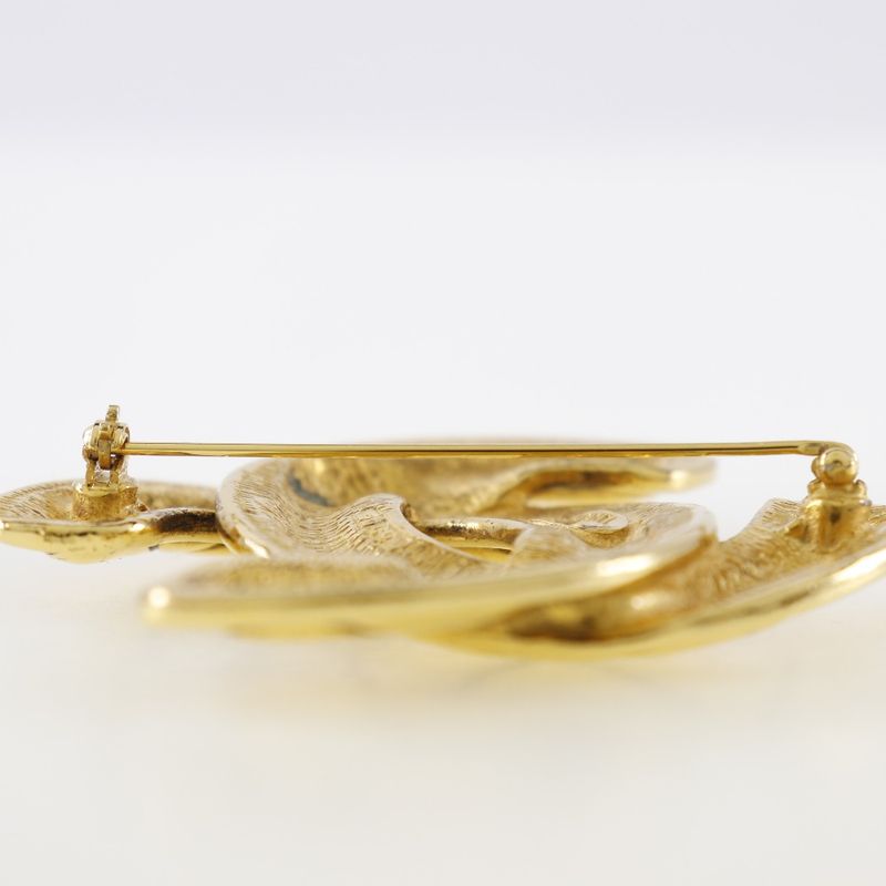 Chanel Coco Mark Matelasse Gold Plated Ladies 34.3g Brooch