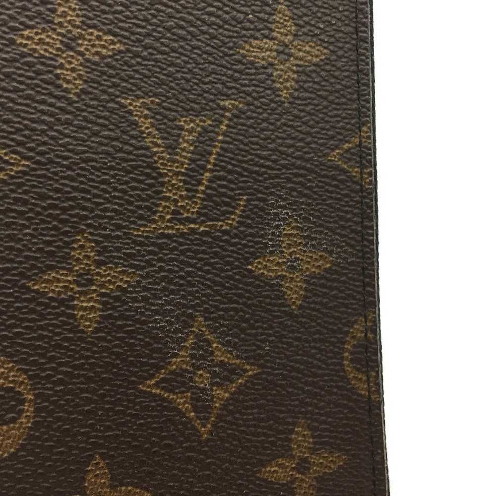 Louis Vuitton Round Zipper Monogram Macassar Vertical
