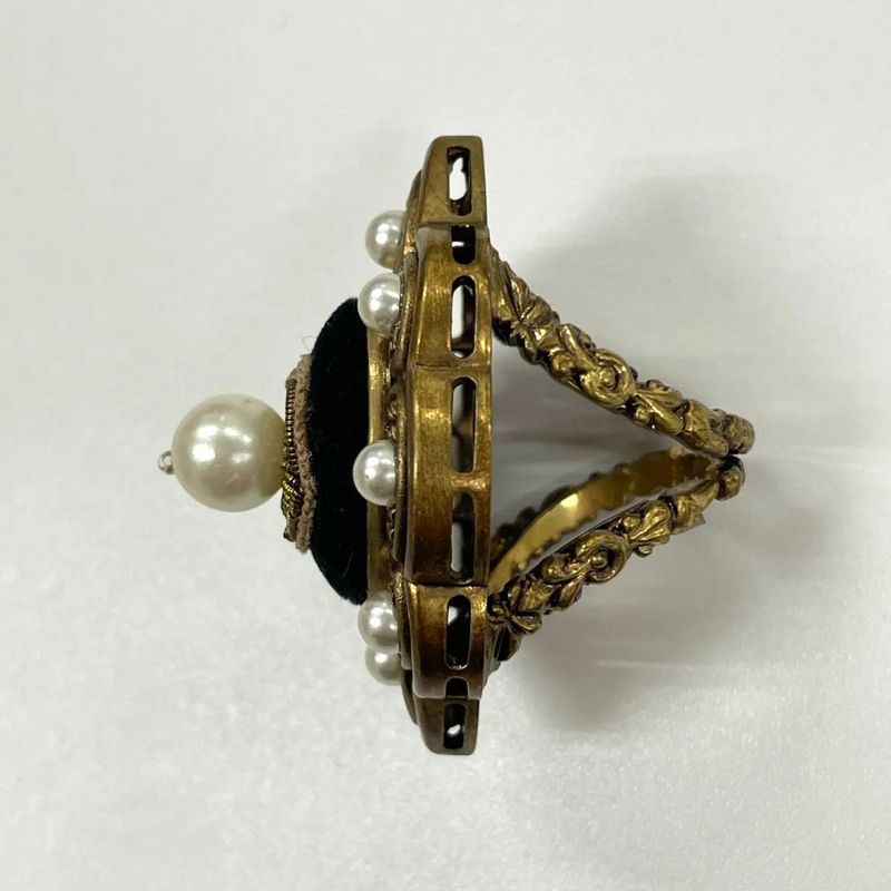 Gucci Michele Period GP × Faux Pearl Flower Ring 10 (actual Size 8) Rings