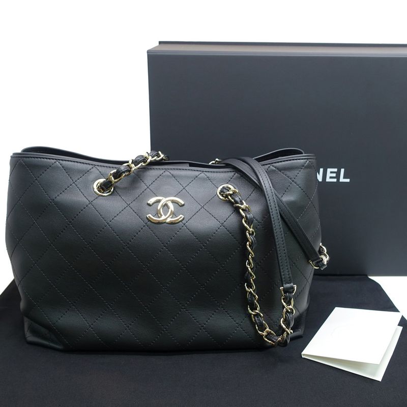 Chanel Large Shopping As4686 Leather BK Gdhardware Random Serial