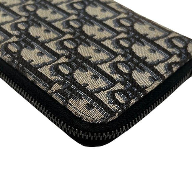 Christian Dior Round Zipper Long Vertical Wallet