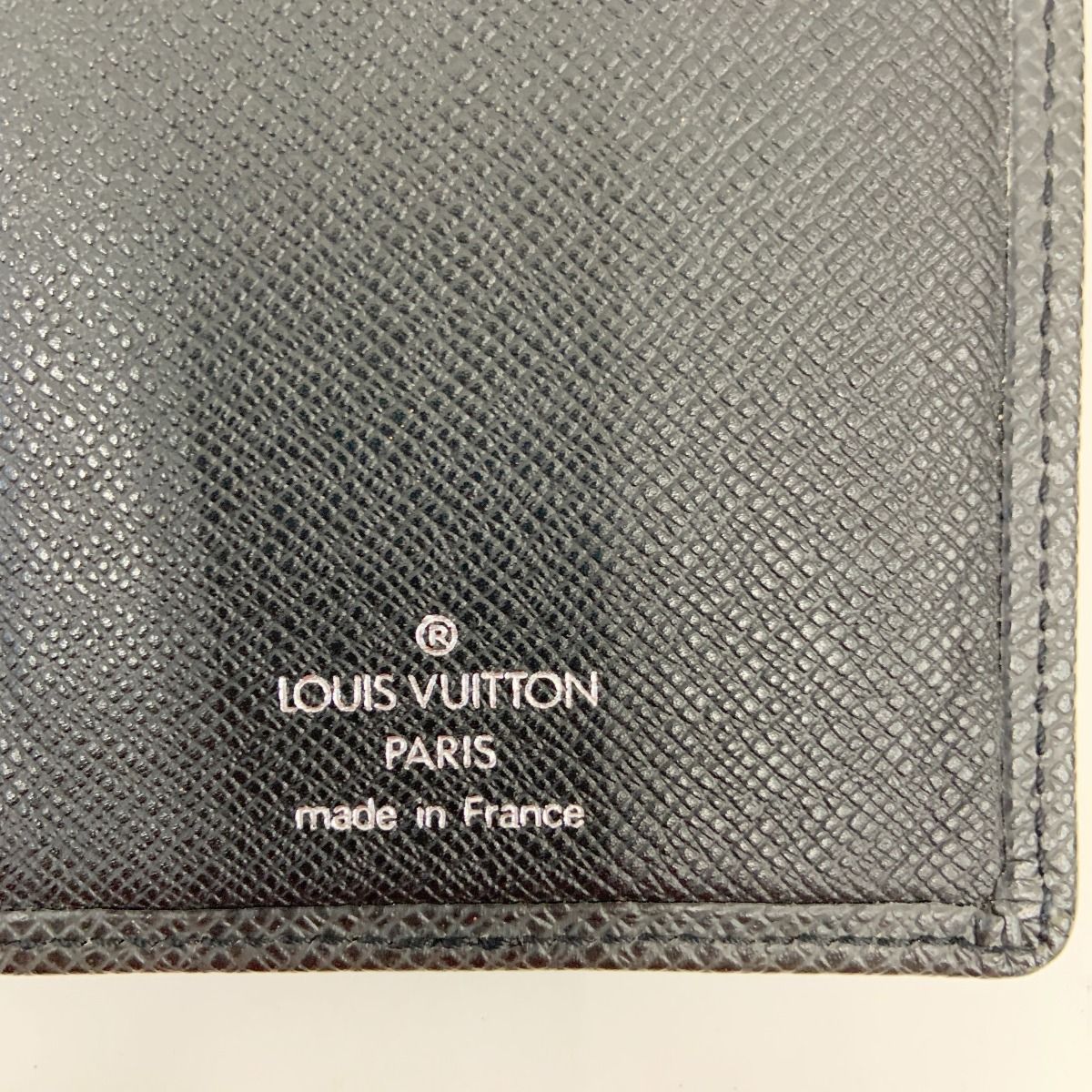 Louis Vuitton Taiga Porto Cult Credit Bifold Long Wallet Wallet M31002 Black