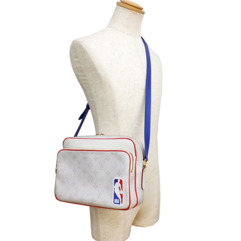 Louis Vuitton LV X NBA Collaboration - Nile Messenger - M45583