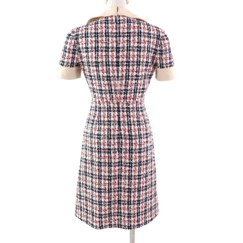 Gucci 530704 Taiga - Short Sleeve Knee Length Tweed Dress With Head Buttons