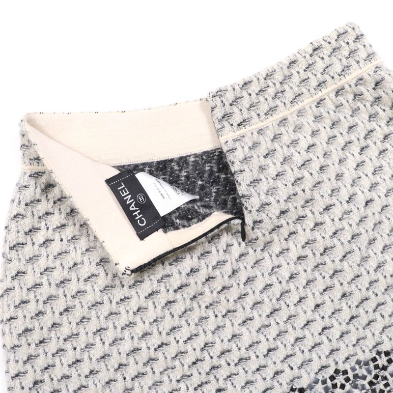 CHANEL P39241k02786 Mohair Silk Cashmere Coco Button Knit Miniskirt Grayish 36