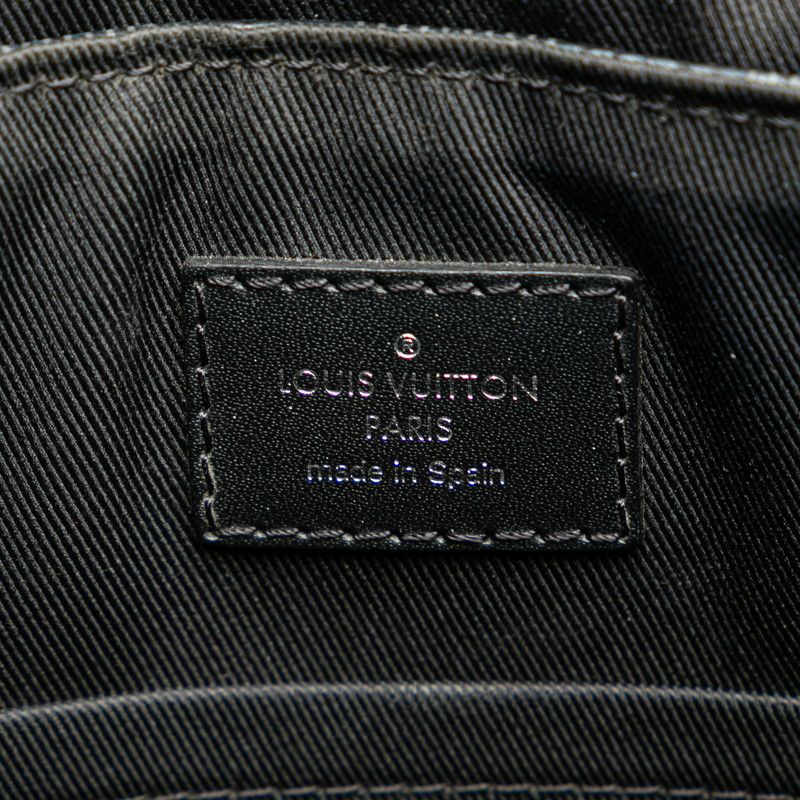 Louis Vuitton Damier Graphite District PM Crossbody Shoulder Bag N41028 Black