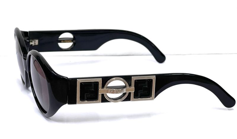 Fendi Sunglasses With Logo In Black Gold 03bs300