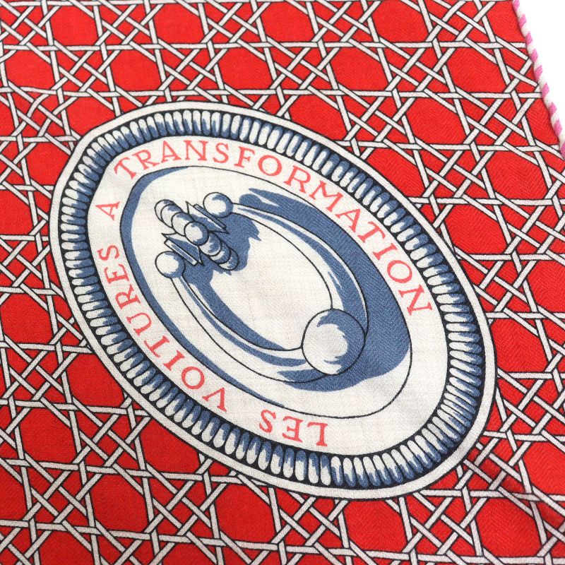 Hermes Triangle Géant Foldable Covered Carriage Cashmere Silk Naturel/rouge/bleu