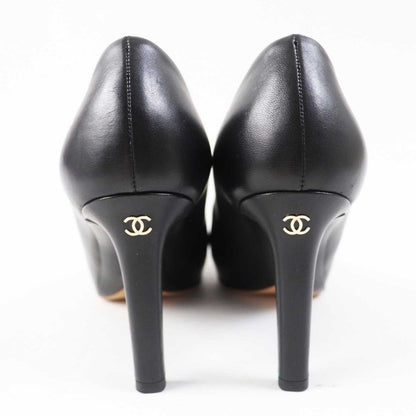 CHANEL G35025 Round Toe Leather Pumps With Coco Mark Black Gold Hardware 36