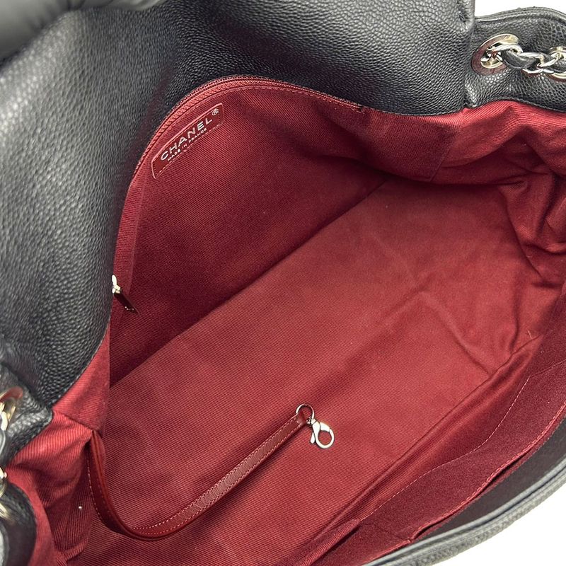 Chanel Shoulder Bag Chain Shoulder Caviar Skin Black Silver Hardware Coco Mark