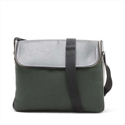 Louis Vuitton Taiga Taimere M30862 Leather Shoulder Bag Crossbody Messenger