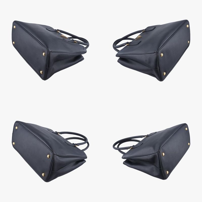 Prada Galleria Black Saffiano Leather Bn227425