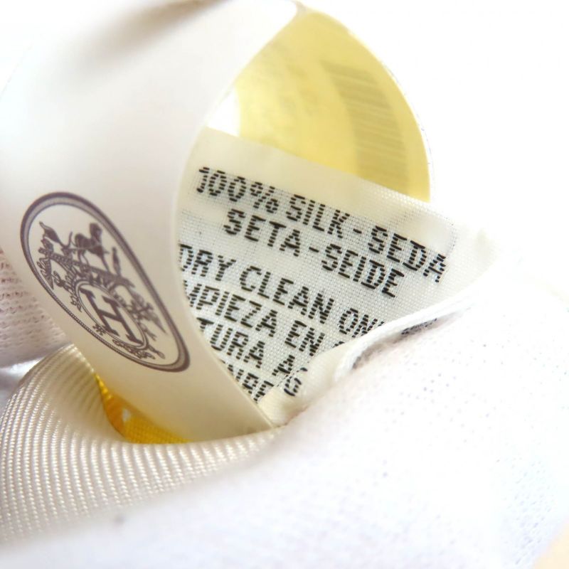 Hermes Bovclerie Moderne Modern Buckle 100% Silk Cles / Blue/ Rouge Scarf With