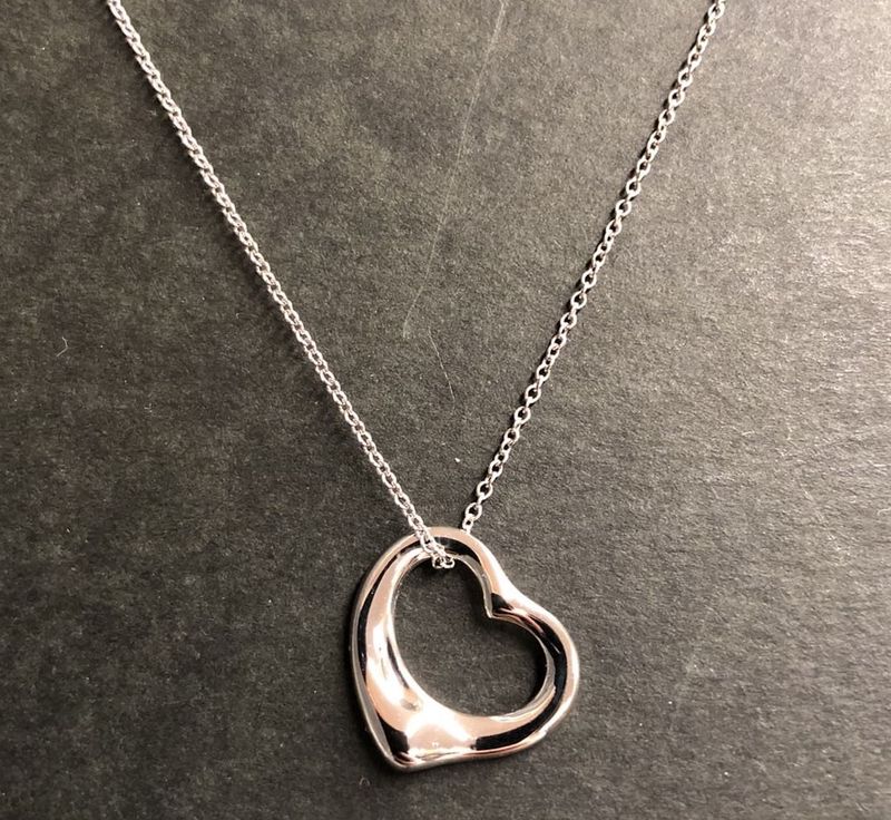 Tiffany & Co Tiffany & Co Necklace 44cm (1732in) Open Heart Platinum 950 Ladies